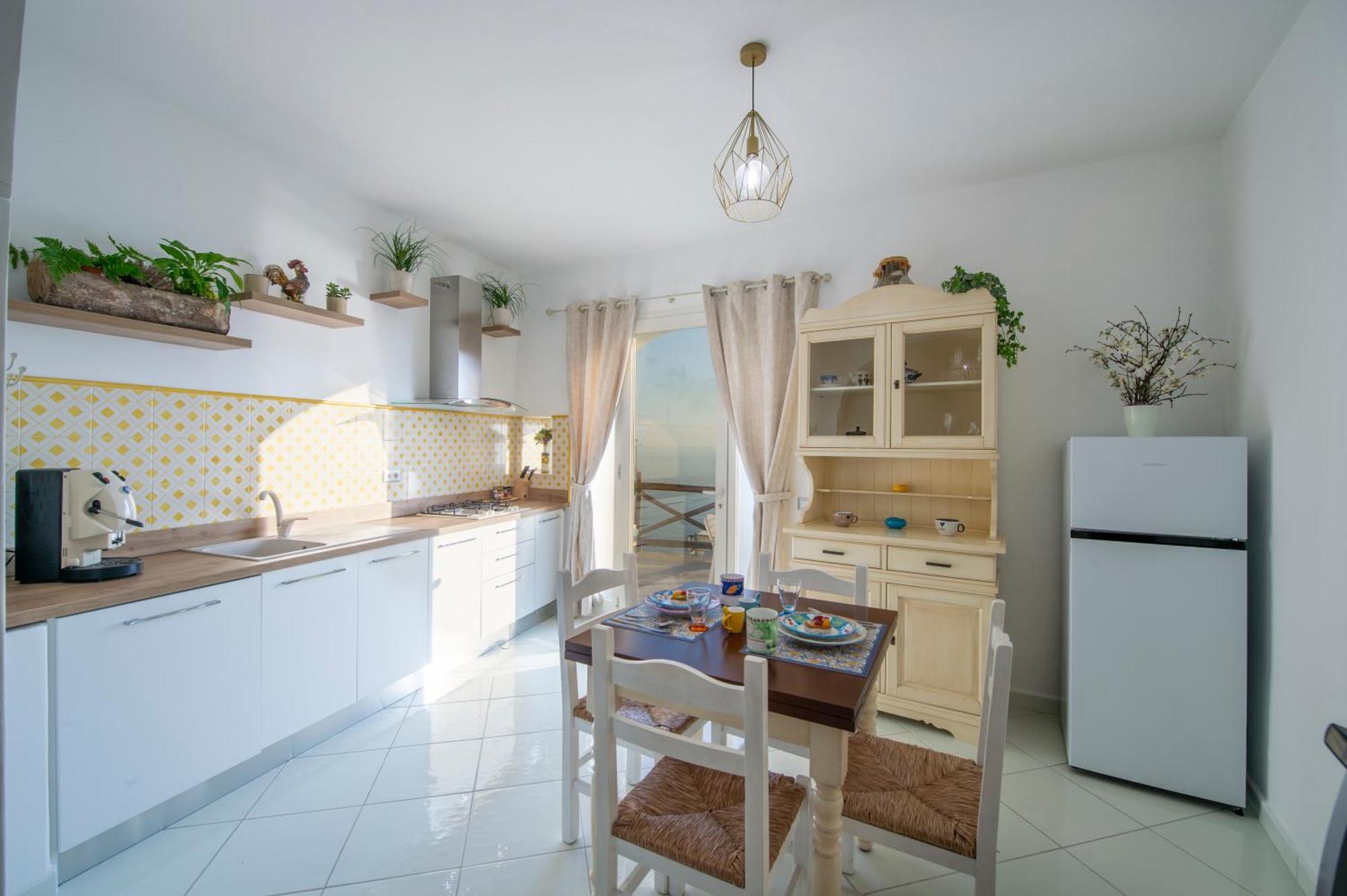 דירות פוזיטנו Aria Di Mare,Near Elevator, Few Steps, Parking, Garden מראה חיצוני תמונה